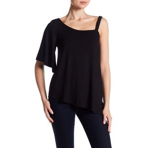One Shoulder Asymmetrical Knit Shirt